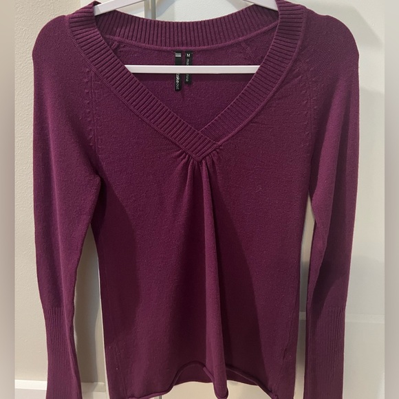 TakeOut Purple V Neck Sweater - Picture 1 of 3